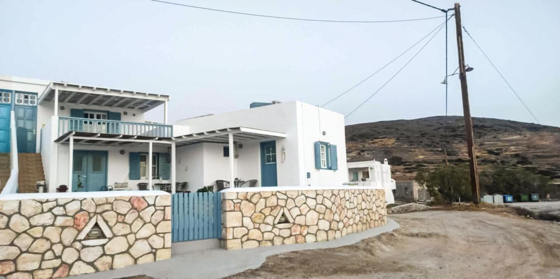 Seaside Residence Kiki Prassa,Kímolos Esterno foto